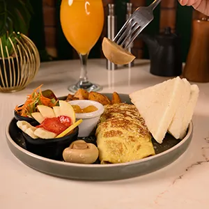 Cheese & Mushroom omelette